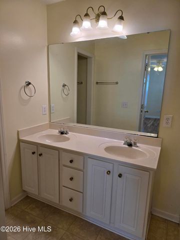 1200 Saint Charles Circle, Greenville, NC 27834