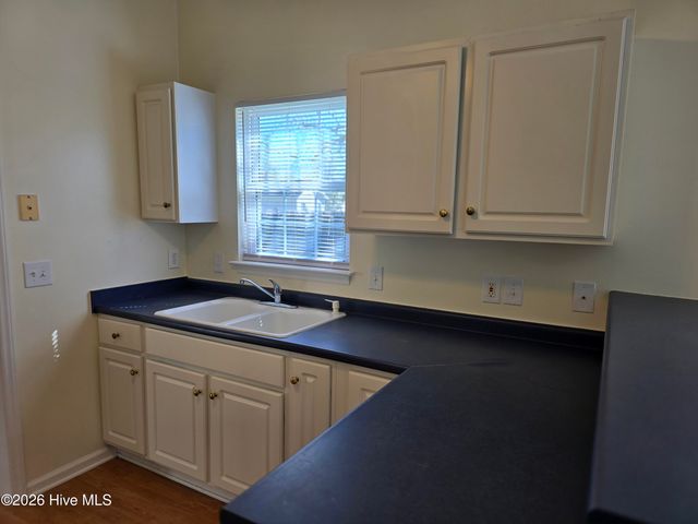 1200 Saint Charles Circle, Greenville, NC 27834