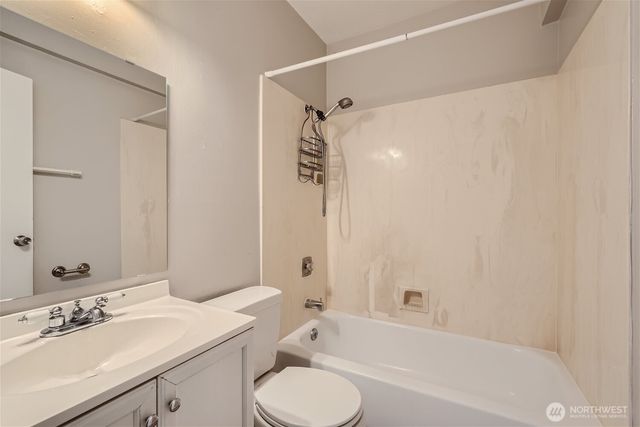 2312 E Denny Way, Seattle, WA 98122