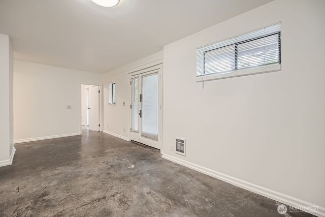 2312 E Denny Way, Seattle, WA 98122