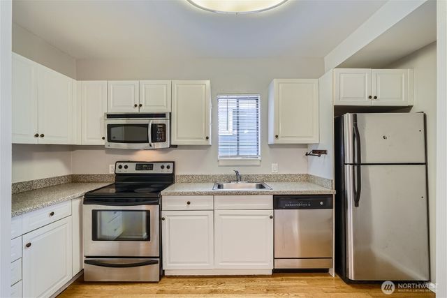 2312 E Denny Way, Seattle, WA 98122