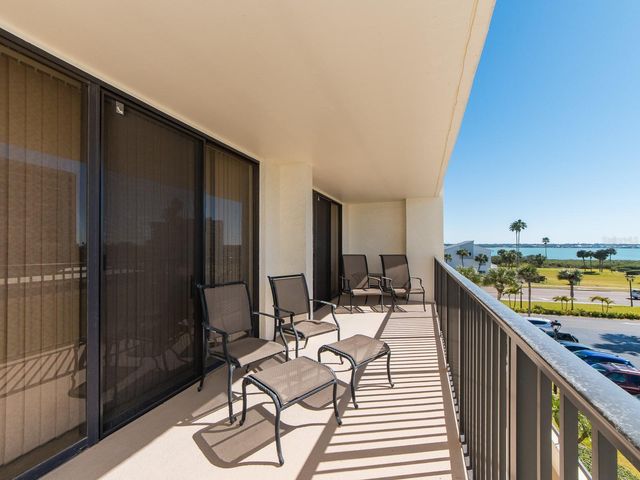 1460 GULF BOULEVARD 312, Clearwater Beach, FL 33767