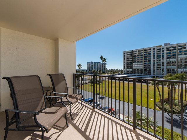 1460 GULF BOULEVARD 312, Clearwater Beach, FL 33767