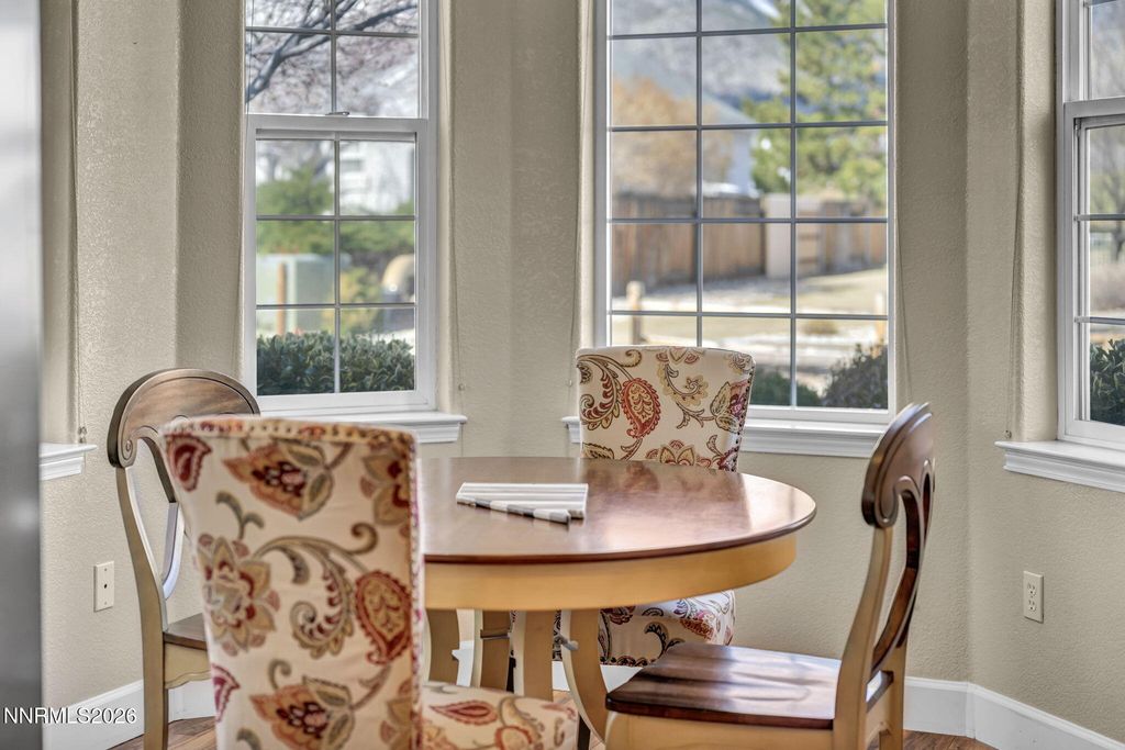 Image 29 of property listing at 2553 Chardonnay Drive, Carson City, NV 89703