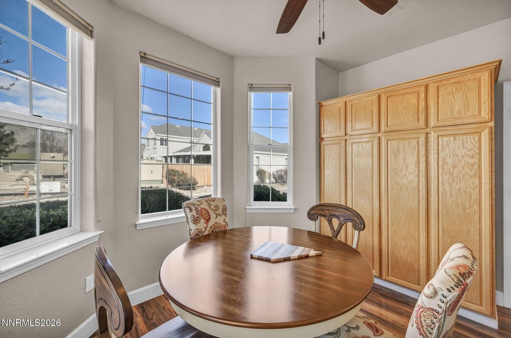 Image 32 of property listing at 2553 Chardonnay Drive, Carson City, NV 89703