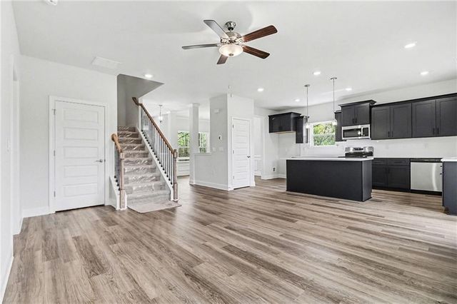 626 Walnut Creek Parkway, Pendergrass, GA 30567
