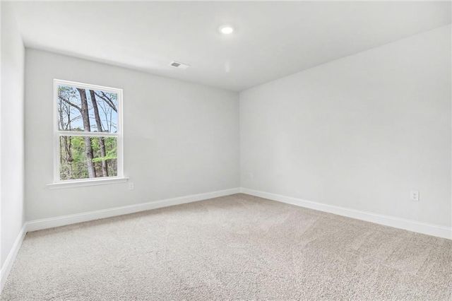 626 Walnut Creek Parkway, Pendergrass, GA 30567