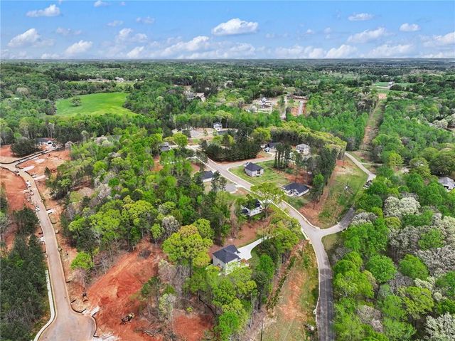 626 Walnut Creek Parkway, Pendergrass, GA 30567