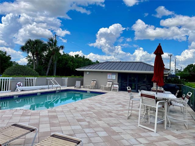 1335 SAXONY CIRCLE 322, Punta Gorda, FL 33983