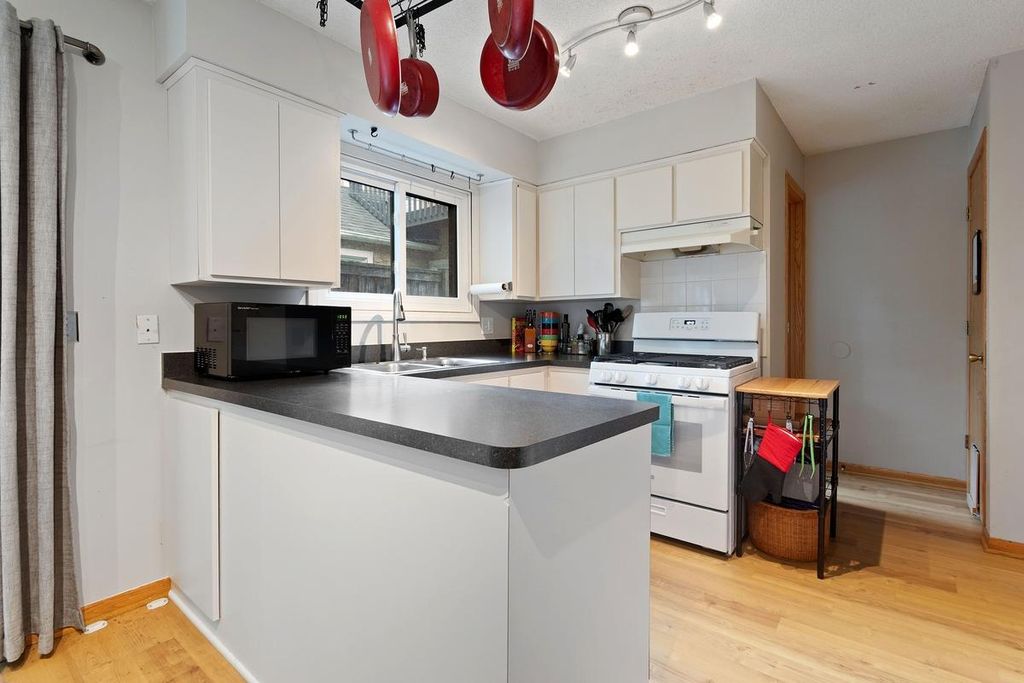 3805 E 45th Street, Minneapolis, MN 55406 — photo 3