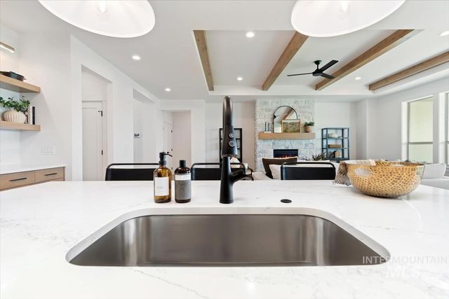 2169 E Blakehurst St., Kuna, ID 83634