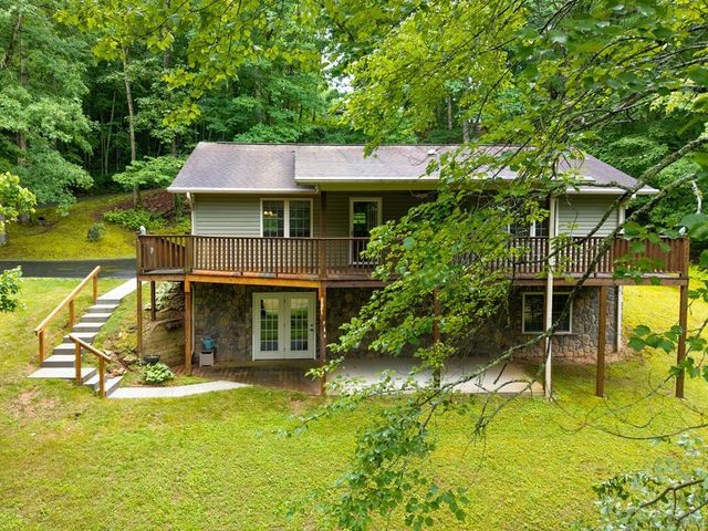 3318 Old Hwy 64e, Hayesville, NC 28904