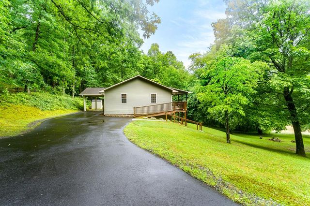 3318 Old Hwy 64e, Hayesville, NC 28904