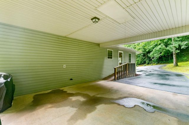 3318 Old Hwy 64e, Hayesville, NC 28904