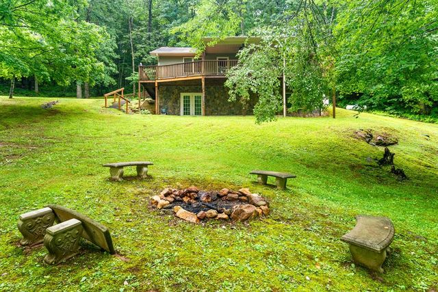3318 Old Hwy 64e, Hayesville, NC 28904