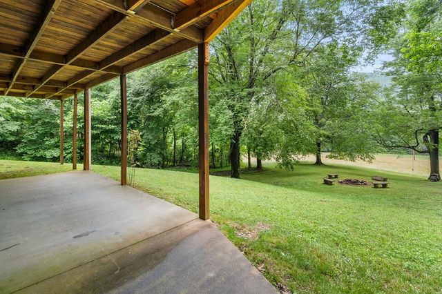3318 Old Hwy 64e, Hayesville, NC 28904