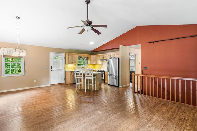 3318 Old Hwy 64e, Hayesville, NC 28904