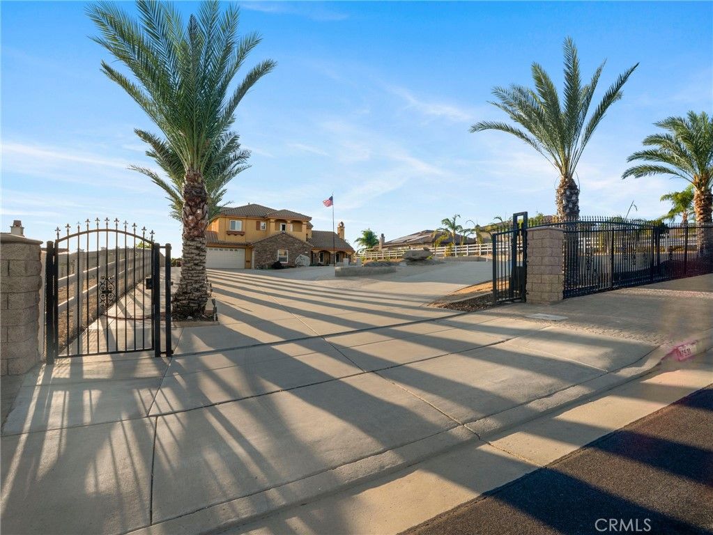 17531 Fairbreeze Court, Riverside, CA 92504 — photo 5
