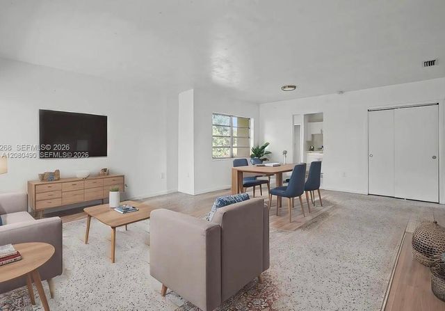 11330 Peachtree Drive, Miami, FL 33161