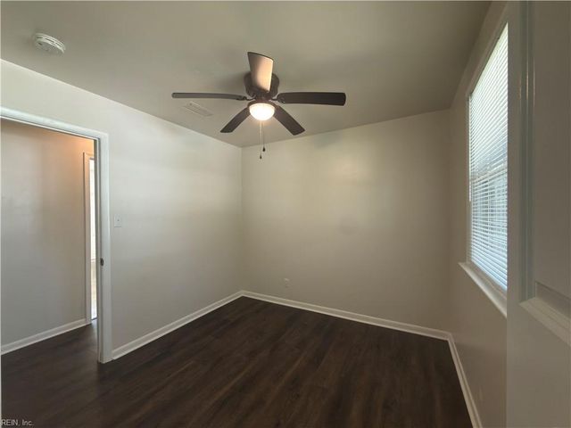 3010 Menands DR, Chesapeake, VA 23325