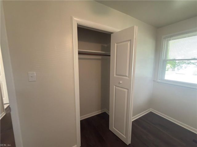 3010 Menands DR, Chesapeake, VA 23325