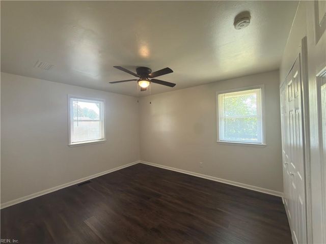 3010 Menands DR, Chesapeake, VA 23325