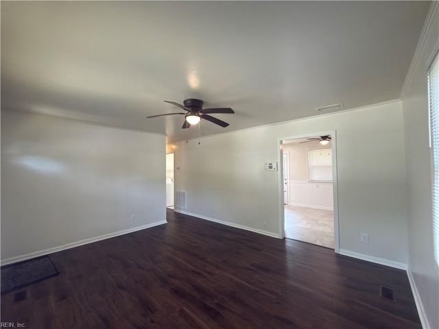 3010 Menands DR, Chesapeake, VA 23325
