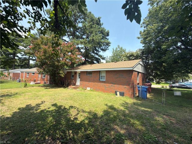 3010 Menands DR, Chesapeake, VA 23325