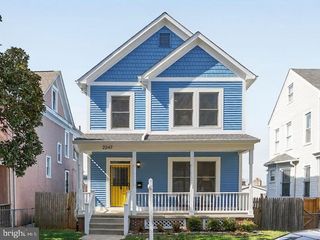 2247 MOUNT VIEW PL SE, Washington, DC 20020