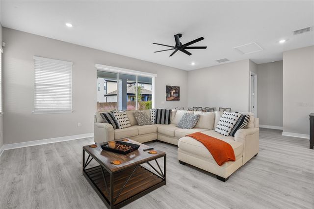 6515 QUEST STREET, St Cloud, FL 34771