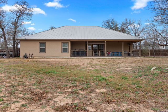 43 Red Fox, Poteet, TX 78065