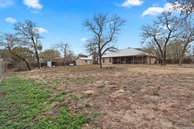 43 Red Fox, Poteet, TX 78065