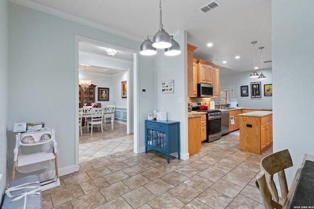 43 Red Fox, Poteet, TX 78065