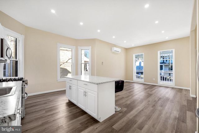 724 HUNTER ST, Gloucester City, NJ 08030