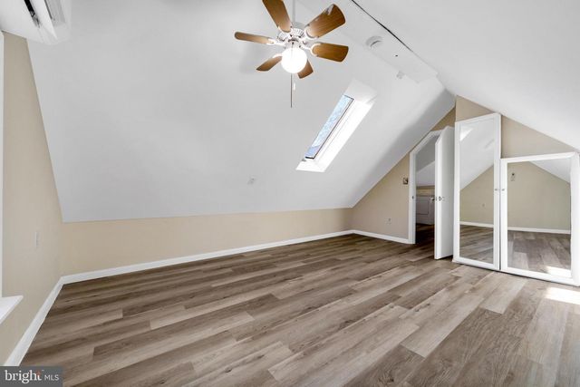 724 HUNTER ST, Gloucester City, NJ 08030