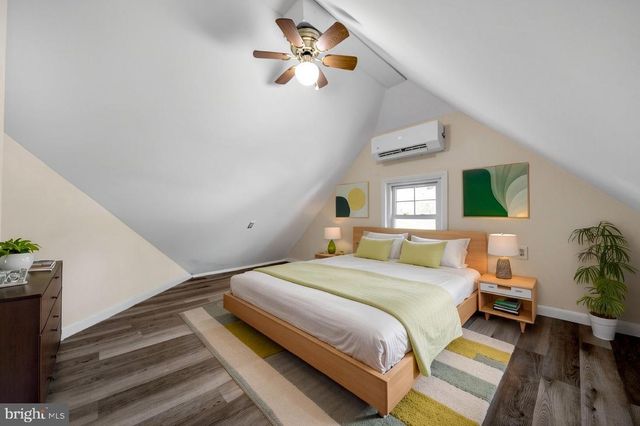 724 HUNTER ST, Gloucester City, NJ 08030