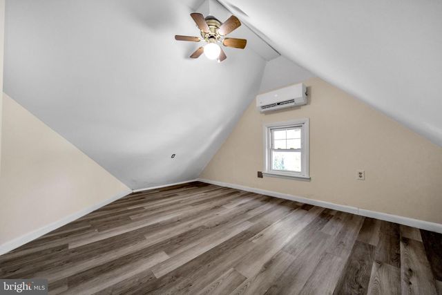 724 HUNTER ST, Gloucester City, NJ 08030