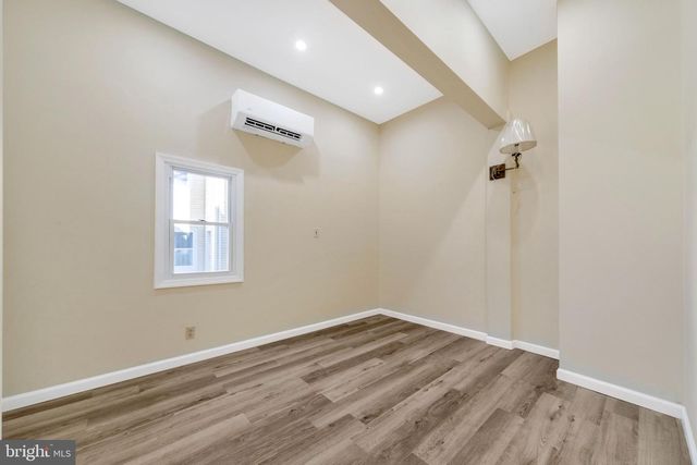 724 HUNTER ST, Gloucester City, NJ 08030