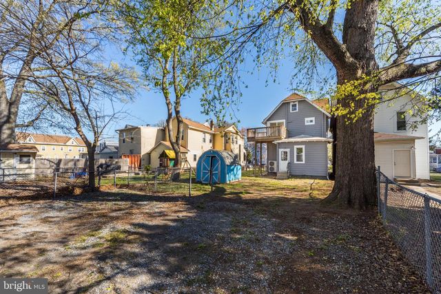 724 HUNTER ST, Gloucester City, NJ 08030