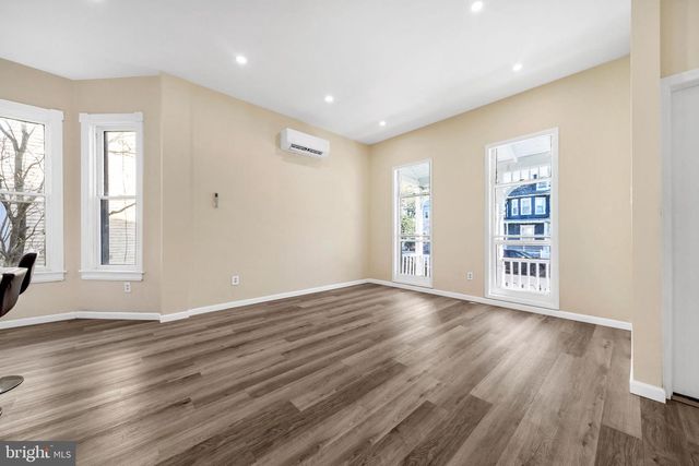 724 HUNTER ST, Gloucester City, NJ 08030