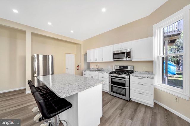 724 HUNTER ST, Gloucester City, NJ 08030