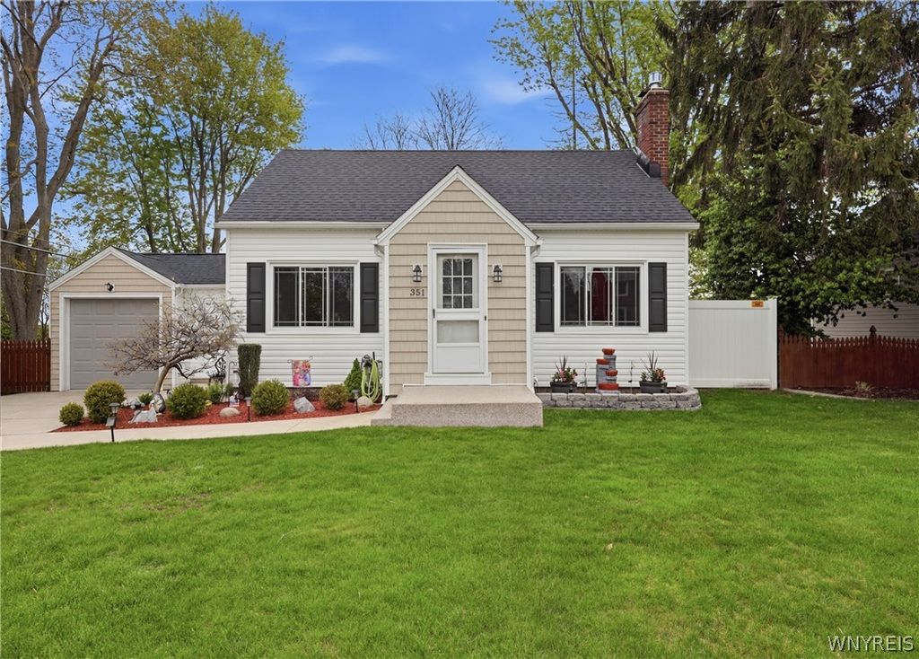 351 Ashford Avenue, Tonawanda, NY 14150