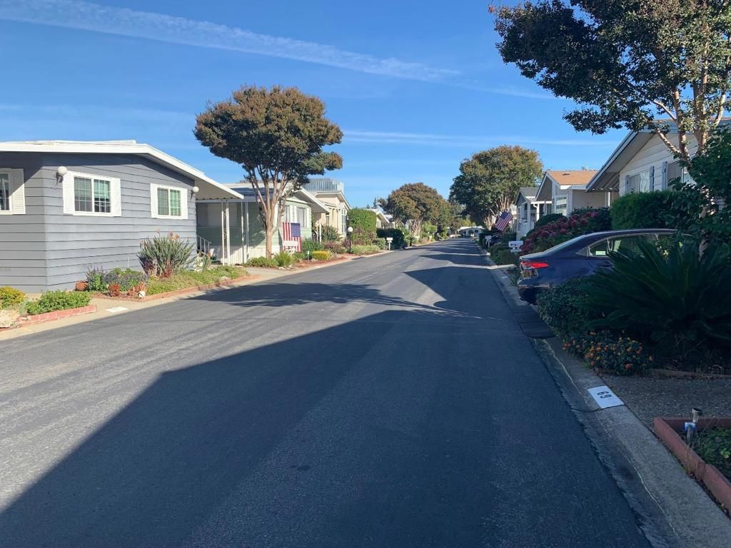 Image 3 of property listing at 102 Quail Hollow Drive, San Jose, CA 95128