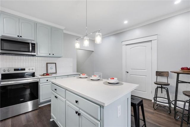 1091 Regent Street SW, Atlanta, GA 30310