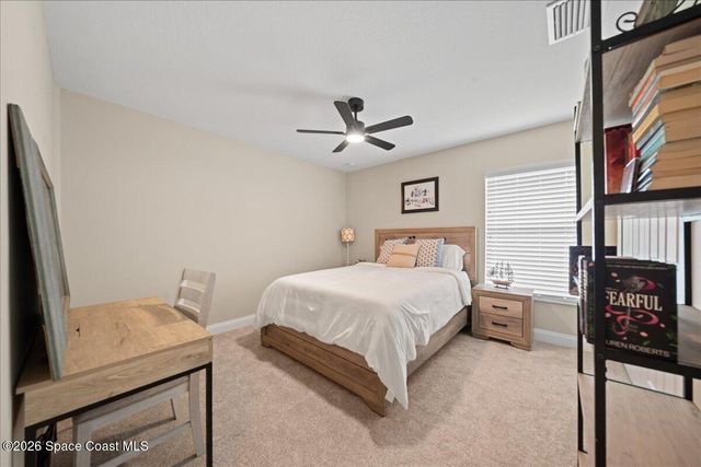 1064 Captiva Island Circle SW, Palm Bay, FL 32908