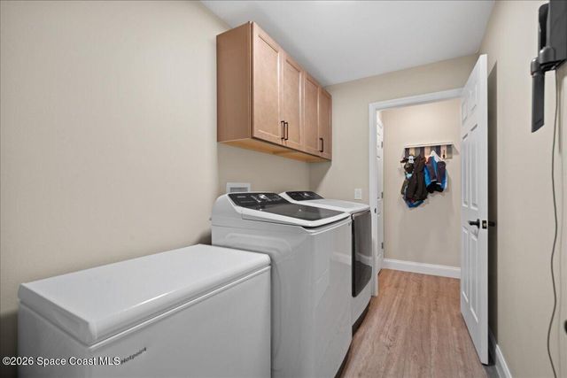 1064 Captiva Island Circle SW, Palm Bay, FL 32908