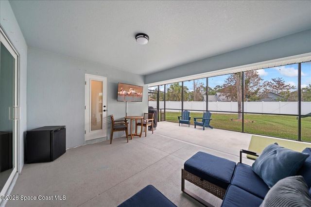 1064 Captiva Island Circle SW, Palm Bay, FL 32908