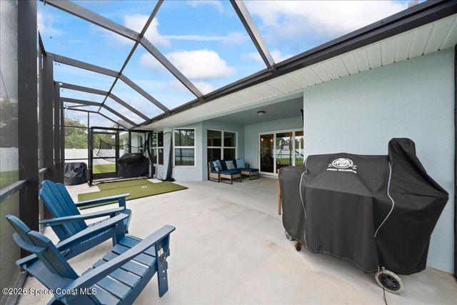 1064 Captiva Island Circle SW, Palm Bay, FL 32908