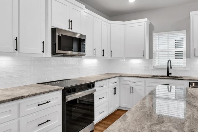 101 St. Clair, Longview, TX 75605