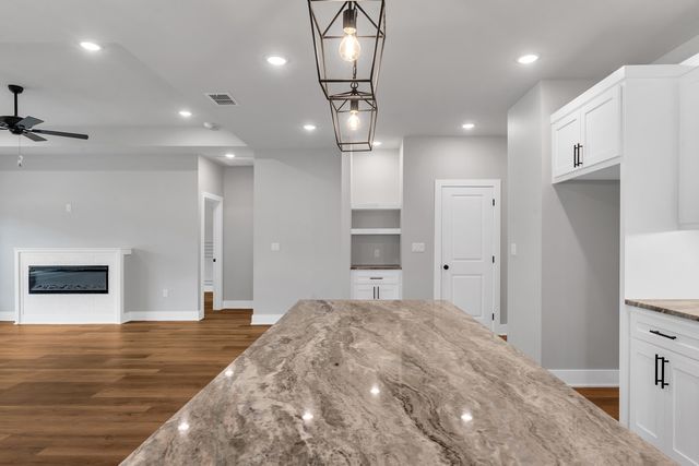 101 St. Clair, Longview, TX 75605